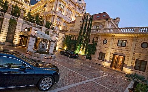 ����� Metropole: $437 �� ����